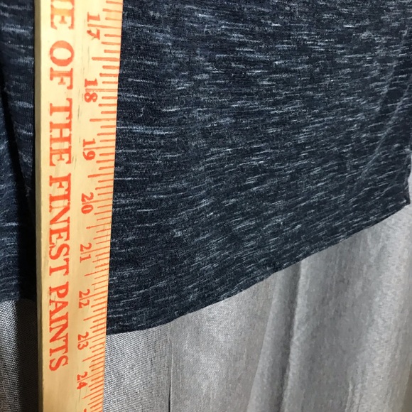 Net Ladies Disrtressed Sleeveless Navy Blue Top - Picture 5 of 5